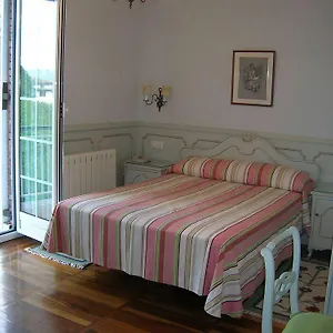 Hotell Alcazar, Irun